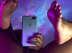 exxxotica huge bbc split roast party group