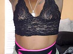 naej ae twerks her big ass and grinds pussy on pole 😍🍑