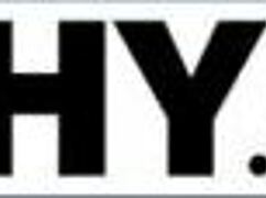 Latina Beauty Luna Star Bends Over for First Anal