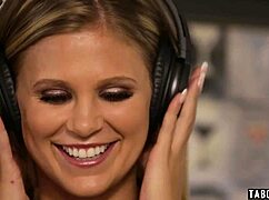 lesbian girlfriend fucked with a big strapon dildo in her wet pussy?