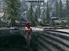 Triss Merigold in hot spring with strapon action 😏