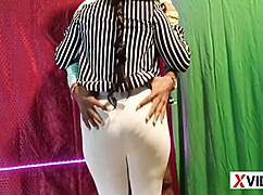 Indian Sexy Girl Gets Horny with Teacher on Ranch