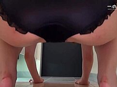 Rina Yukita Proudly Shows Her Beautiful Ass Part 2