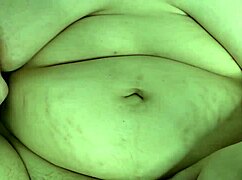 i fuked my cheatin wife in pov, cummin inside her hairy pussey