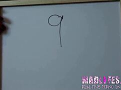 It's here, the first Madlifes cunnilingus contest in the shower!