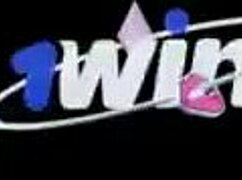 pau grosso mal cabe na boca da novinha mas com a buceta ela d� um ch� e leva porra dentro