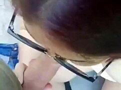 outdoor blowjob dogging with chubby mature asian mommy 😜