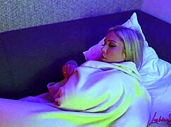 Watch Kali Roses lick Jill Kassidy?