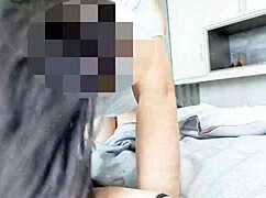 entering a nice hotel in lince for a homemade stay.