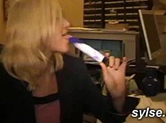 Medicinske sestre in sekretarke v vročini so me naredile divjega z javno orgijo