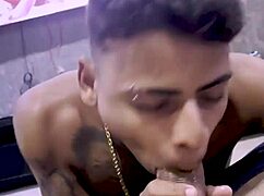 mamando meu amigo dotado, you want to see?