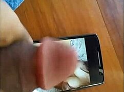 Asian slut gets outdoor cum tribute