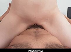 helping my step sis overcome creator's block with a blowjob 😏