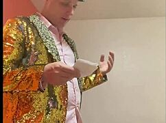 while doing standup, mchenry cruiser gets milf blowjob