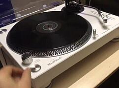 Gay guy seeks big cock online