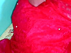licking wet pussy in saree dress 😍