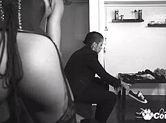 Girlfriends Have A Kinky Lesbian Threesome