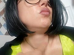 Chantal channels her sexy giantess stepmom in homemade lezdom scene