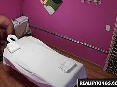 Realitykings Happy Tugs Joyful Jerking