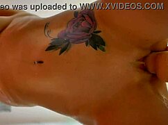 I am Belinda Selin orgasming on dildo in shower