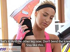 Huge Natural Tits Babe Rubs Wet Pussy on Gym Cutie