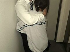 Can't hold back, fucking at the entrance, newlyweds.