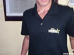 bonequinha sado faz gangbang na festa prime sem m�scara participa��o leo ogro sufista cariocaa e nego black20cm