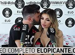 veve valencia removes underwear in room