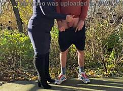 Moj tastov sin me prisili sesati kurac in vzeti v rit