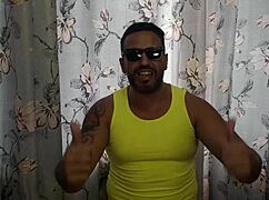 Full Video of Sophie Stephan Debuting in Great Style