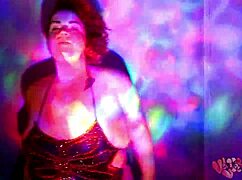 This bbw goddess is dancing and getting oiled up