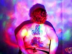 This bbw goddess is dancing and getting oiled up