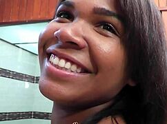 i face a huge 23cm cock with my big tits