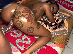 feeling so wet while mini stallion fucks in the sex theater