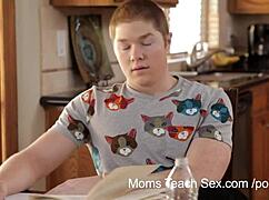 She Turns Study Time Into Intense Fuck Time With Deepthroat!