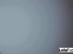 lola foxx touches herself in this sexy compilation 😘