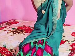 Sweet Arab coed in saree looks stunning, tempting thoughts of intense hardcore action