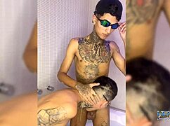 mamei o novinho hetero escondido da mina dele no motel