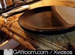 Want to see cum-hungry guys banging hunks' dicks in HD?