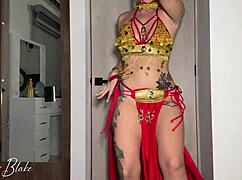 chica árabe cabalga una gran verga latina con su enorme culo-katty blake