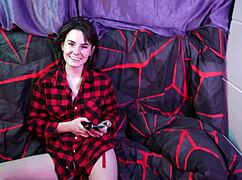 Solo Girl Masturbate Behind Scenes