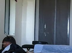 happy ending massage leads to intense cumming 😏