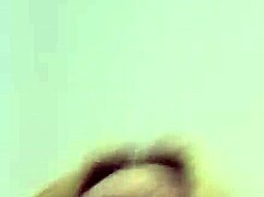 Alineflavio’s Hairless Homemade Clip Shows Deep Amateur Action