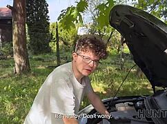 an old blonde babe gets unexpectedly cucked in the car