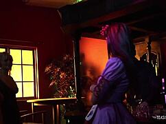 Lucky Dude Feels Ecstasy as Three Chicks Please His Cock