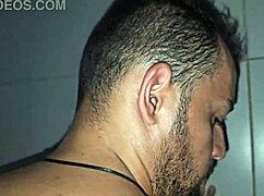 Waiting for a hot macho guy for some naughty gay fetish fun 😈