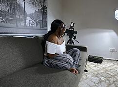 Chloe Leone describes her anal casting session