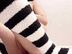 sexy and lonely girl needs your big load of cum 😏