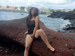 Stepmom Seduces with Huge Ass on Public Beach