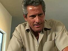 chelsea zinn gets brains fucked out in rough double penetration